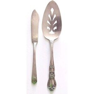 1847 Rogers Bros IS Grand Heritage Pie/Cake Server WM Rogers Butter Knife Set